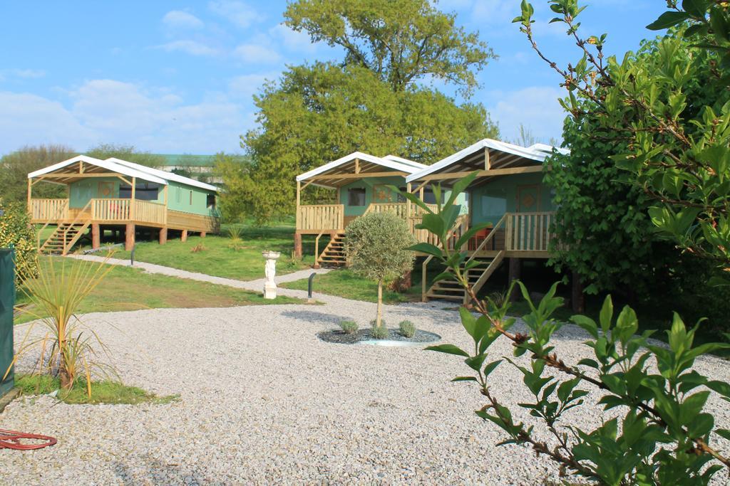 Emerald Coast Gites And Lodge Hénansal Exterior foto